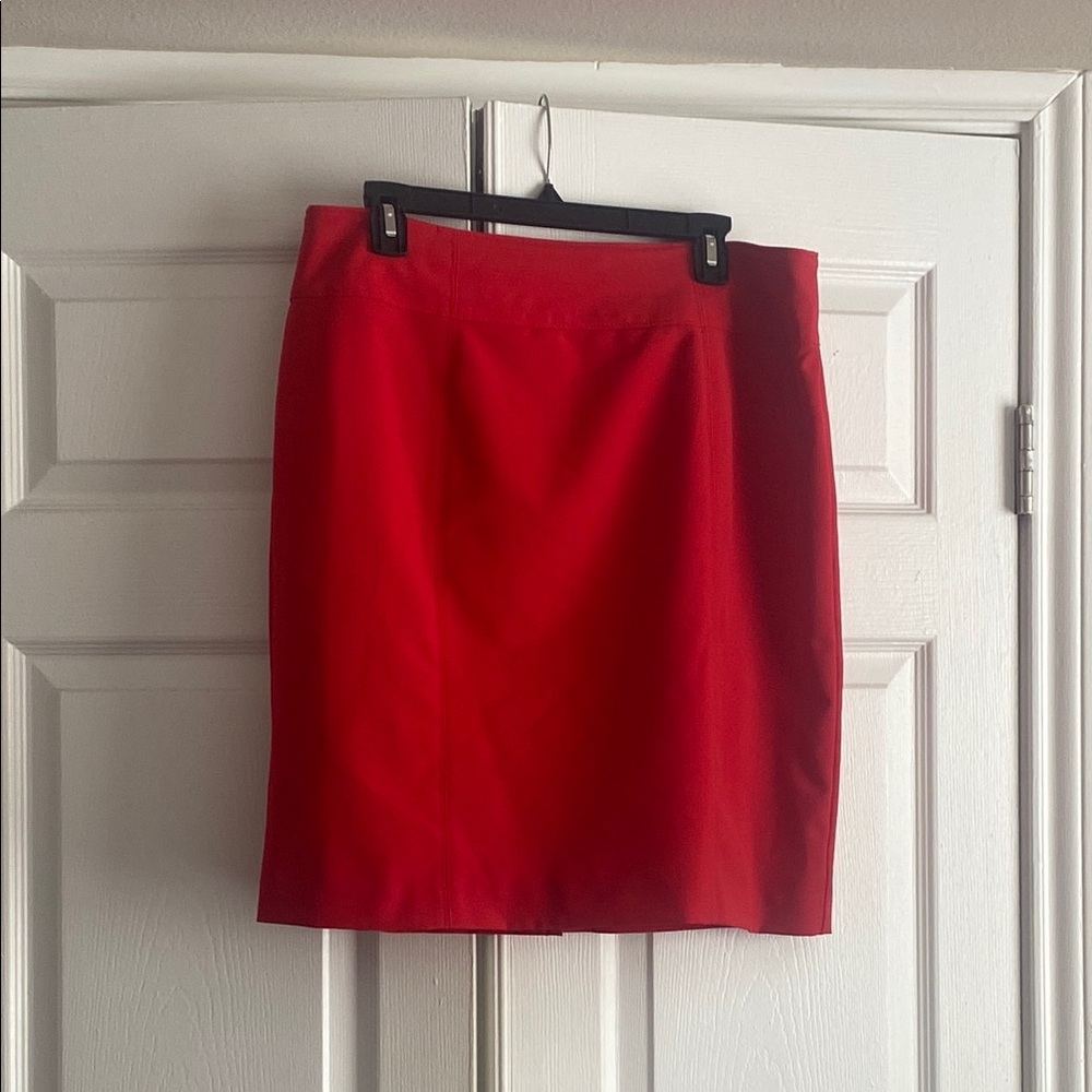 Women’s red skirt. Size 16
